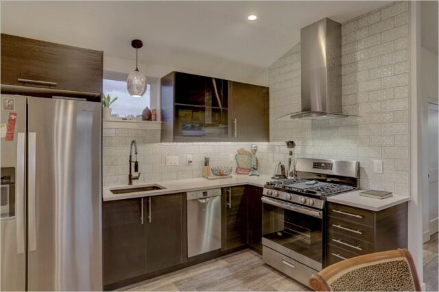 3813 Gilpin Street_KitchenB